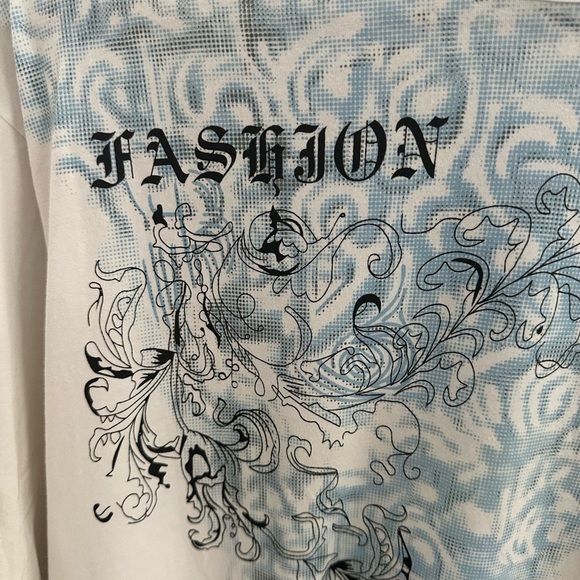 Mantmax Fashion White and Blue Graphic Men's Shirt. - Picture 3 of 8